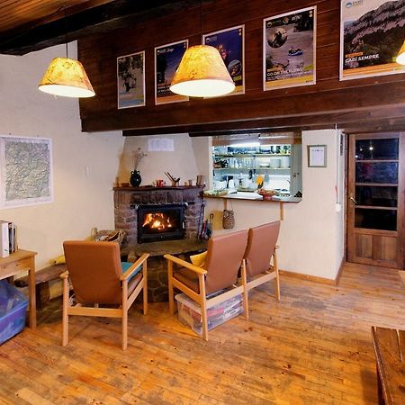 Llagunes Refugi Rural Vall De Siarbホステル エクステリア 写真